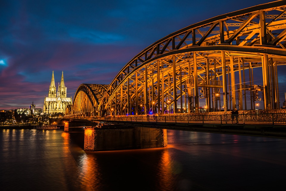 Die Top 10 Sehenswürdigkeiten in Köln - Entdecken Sie die schönsten Orte der Stadt!