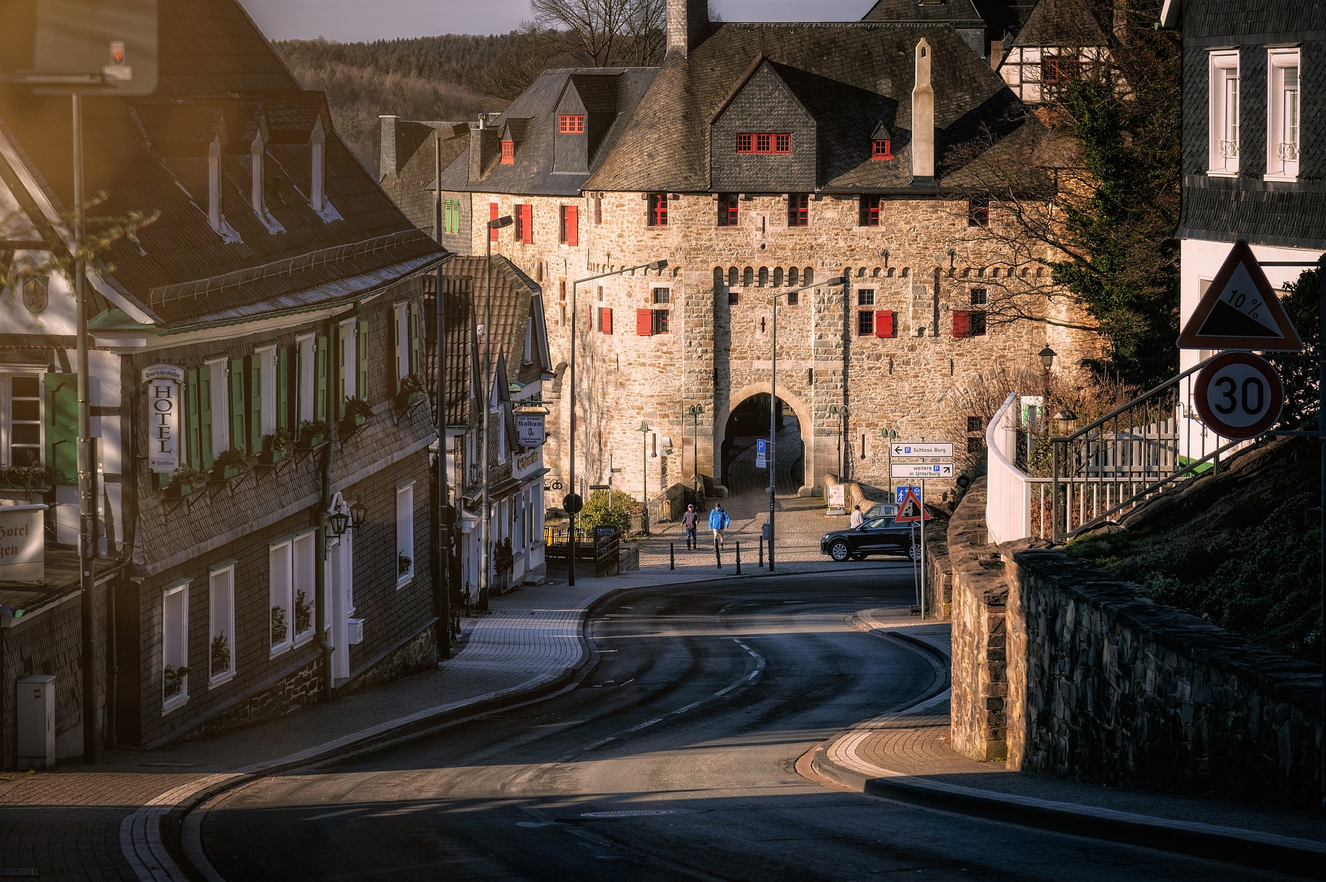 Die Top 10 Sehenswürdigkeiten in Solingen: Entdecke die Stadt!