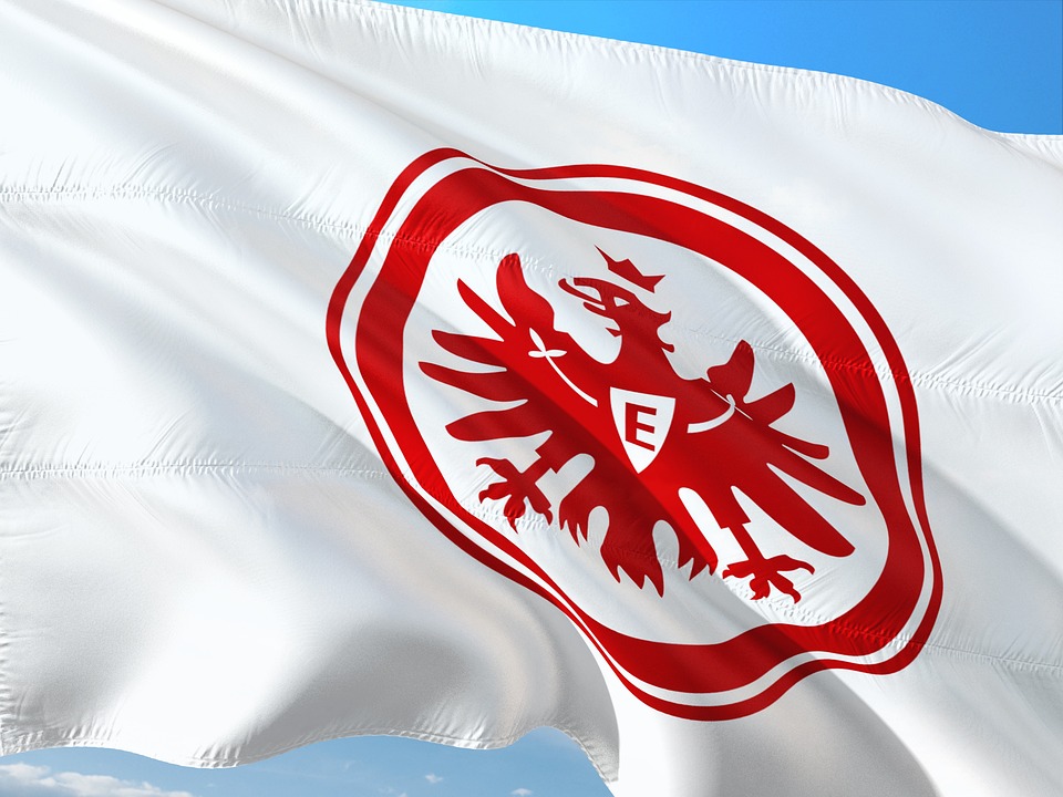 Eintracht und BVB jubeln: Heidenheim muss in die Relegation!