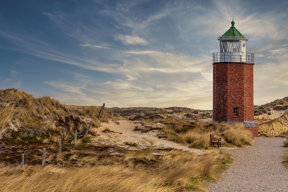 Eislauftraum auf Sylt: Winterwelt 2025 vor dem Rathaus geplant!