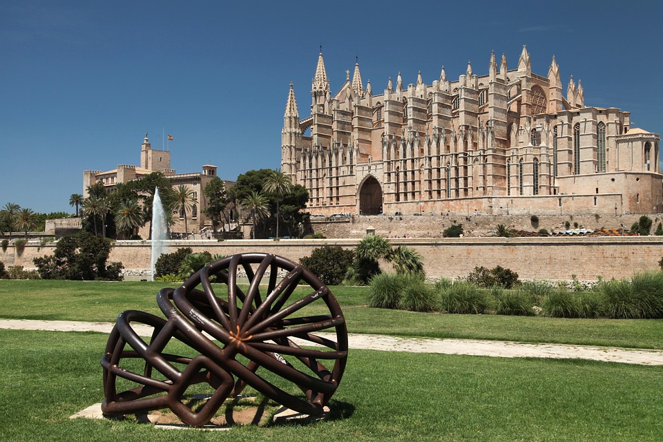 Mallorca platzt aus allen Nähten: Auto-Limit für Touristen kommt!