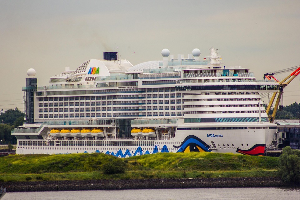 Rüpel-Rentner auf Aida: Buffetschlacht sorgt für Schock und Gelächter!