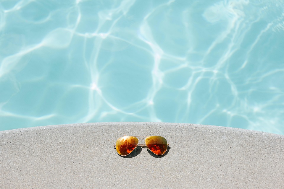 Sommerurlaub 2025: Reisefreude trotz Sparzwang und steigender Kosten!