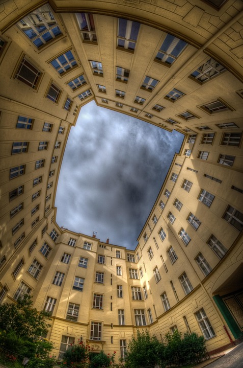 Deutschland im Urlaubsrausch: Der faulenzende Weg in die Krise?