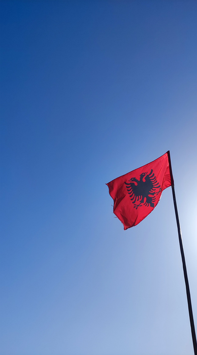 Tirana: Der Überraschungs-Reiseboom für Europäer 2024!